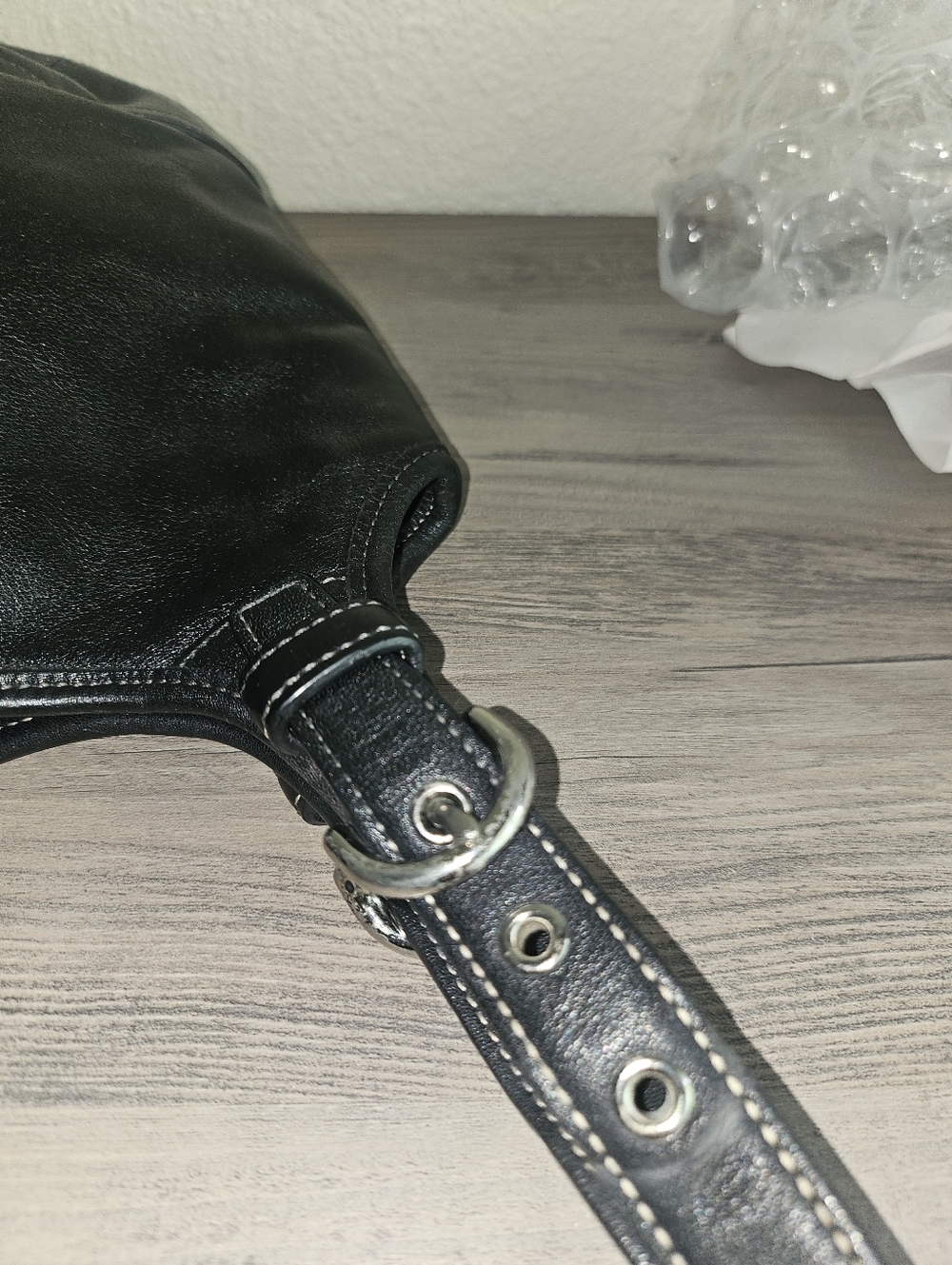 Coach Handbag - Picture 5 of 8